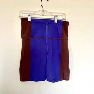 Lululemon Hike to Swim Short 6” in Charged Indigo/Dark Oxide